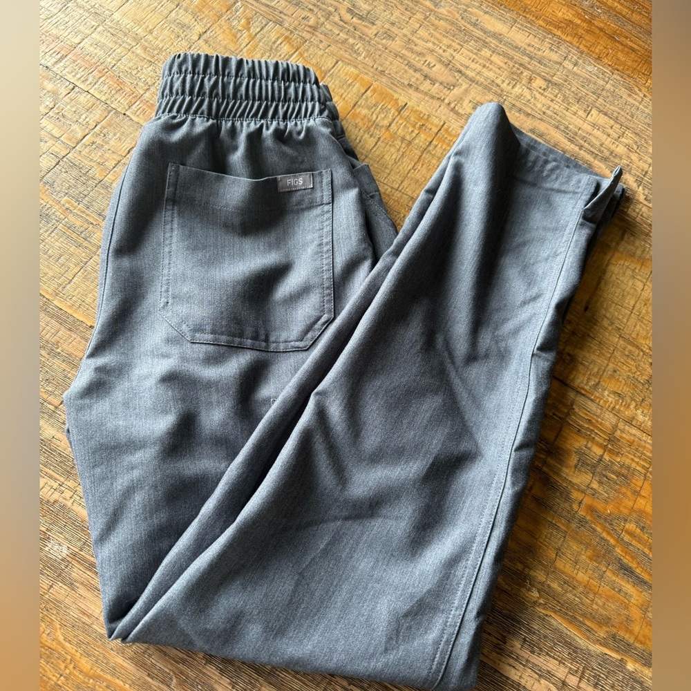 Women’s Graphite Yola High Waisted Petite Skinny Scrub Pants
